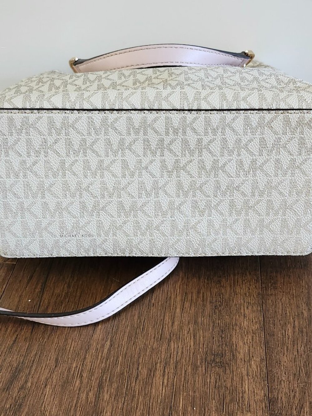 Michael Kors Jet Set Medium Chain Shoulder Tote – Vanilla/Pink – NWOT - Picture 6 of 15